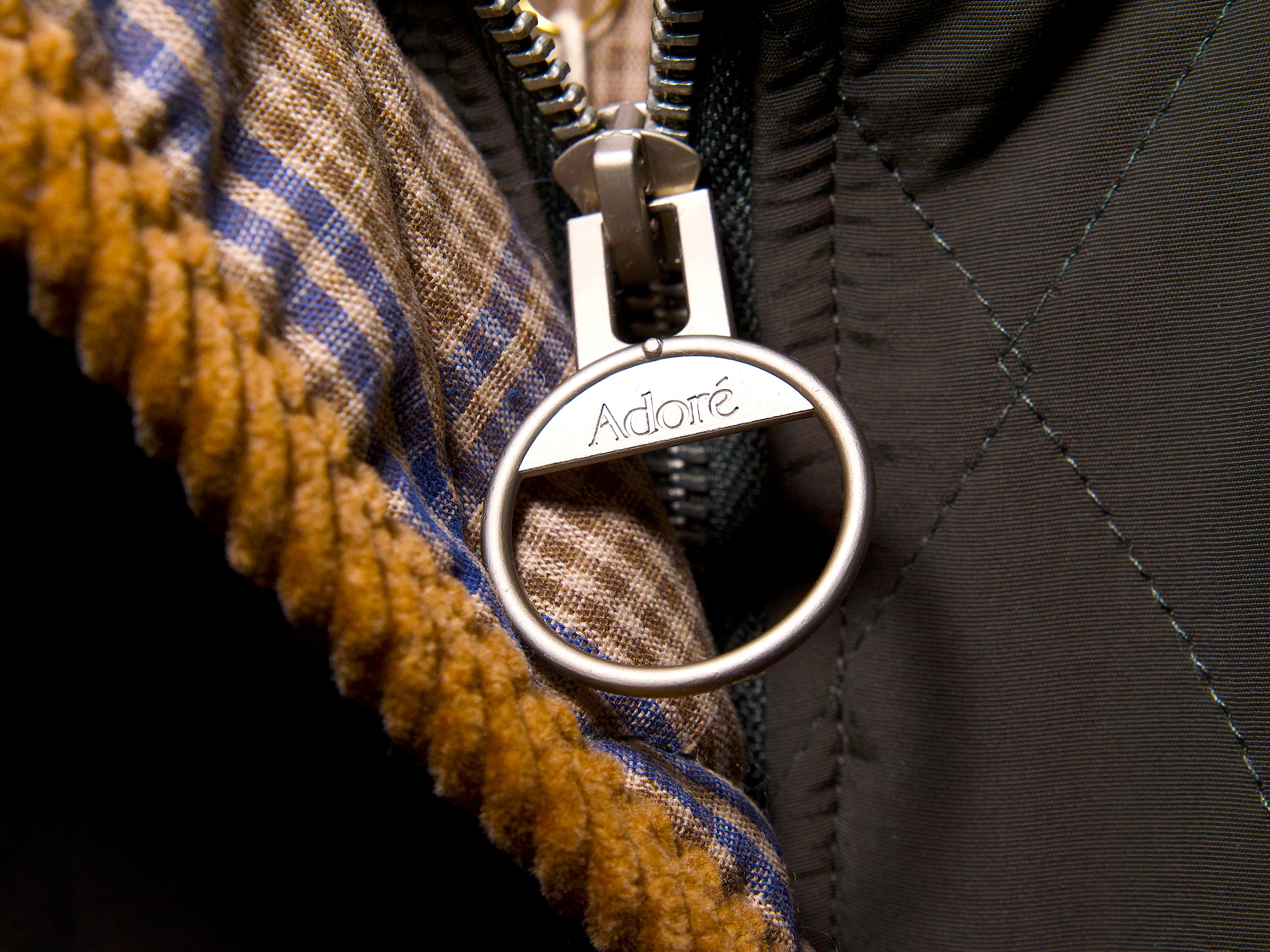 Chaqueta corta husky