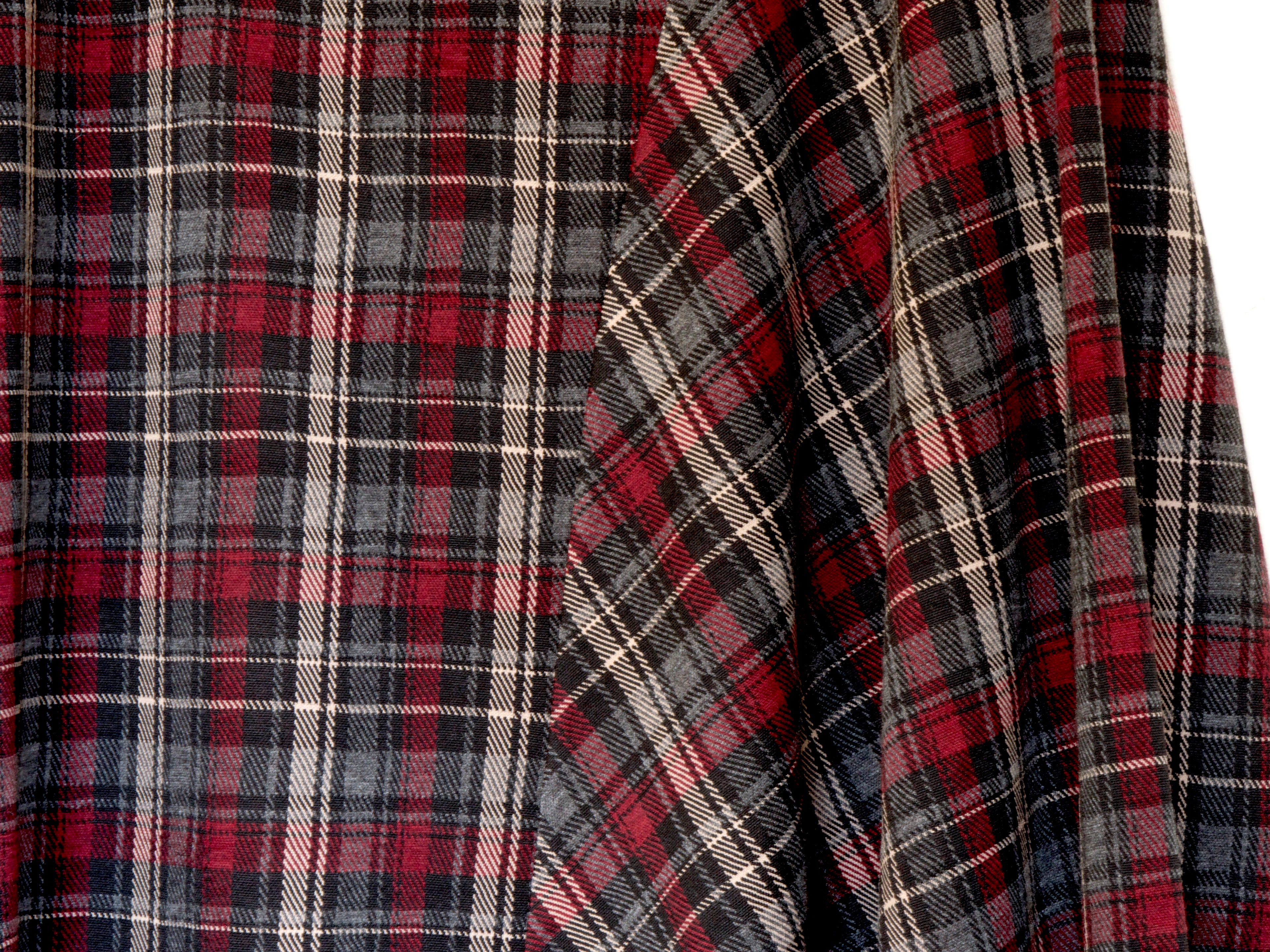 Falda de cuadros escoceses